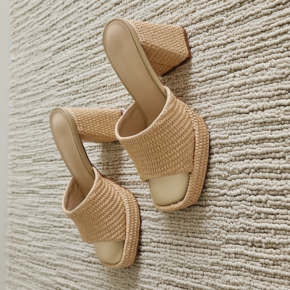 Monrovia Raffia Sandals - Picture 2 of 5